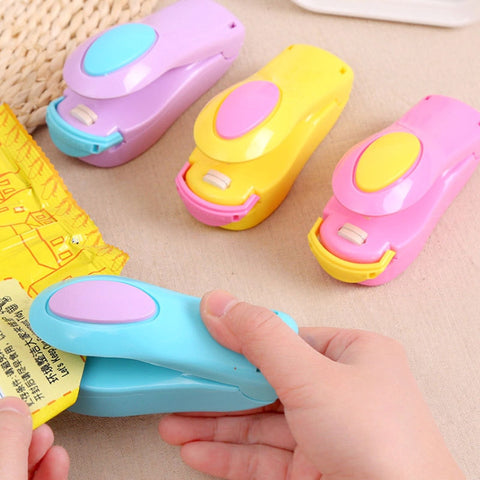 Image of Mini Portable Heat Sealing Machine